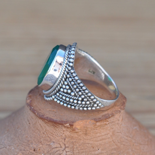 Bague argent travaillé et pierre en Agate verte facettée ovale (vert) T53/54/55
