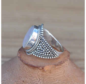 Bague argent travaillé & Pierre de lune facettée ovale T54