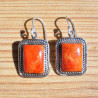Boucles d'oreilles argent ciselé rectangulaires en corail éponge orange