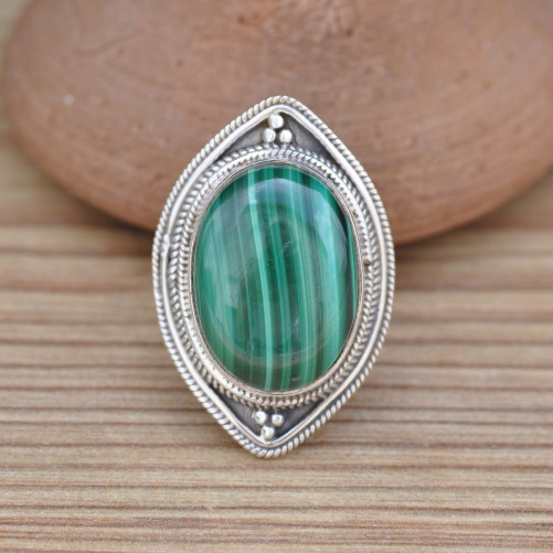 Bague argent ciselé pointes et pierre Malachite (vert)