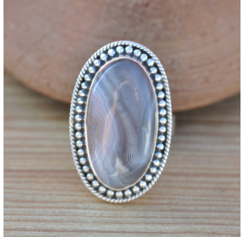 Bague ovale en argent ciselé et pierre Agate du Botswana (brun)