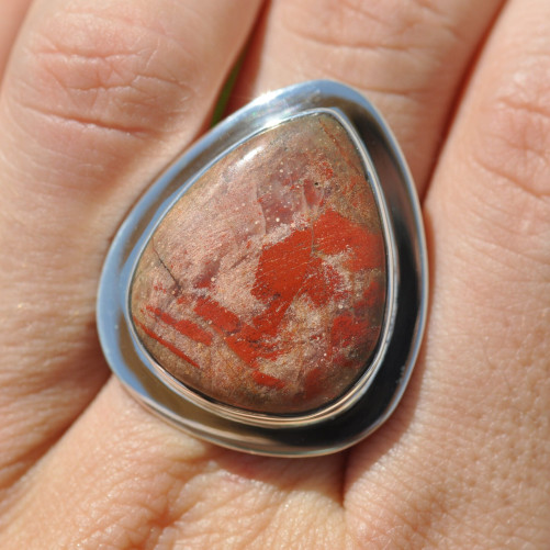 Bague goutte en pierre Jaspe rouge et argent plat (rouge) T58