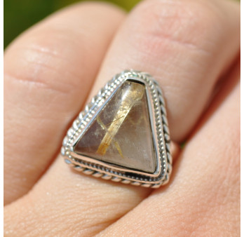 Petite bague triangulaire pierre Quartz rutile argent torsadé (doré) T52
