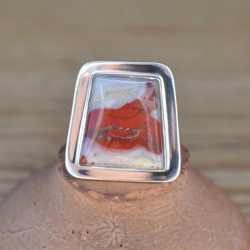 Bague en argent plat et pierre Jaspe rouge (rouge)
