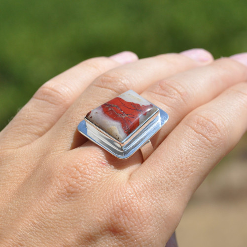 Bague en argent plat et pierre Jaspe rouge (rouge) T55