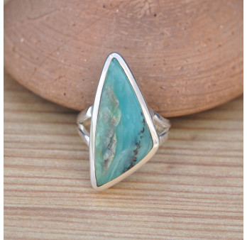 Bague triangulaire en pierre OPALINE et argent (bleu)