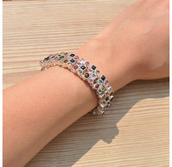 Magnifique bracelet argent et 84 petites pierres Tourmaline (multicolore)