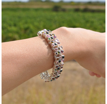Magnifique bracelet argent et 84 petites pierres Tourmaline (multicolore)