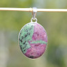 Gros pendentif ovale argent et Rubis sur Zoisite verte (rose) (vert)
