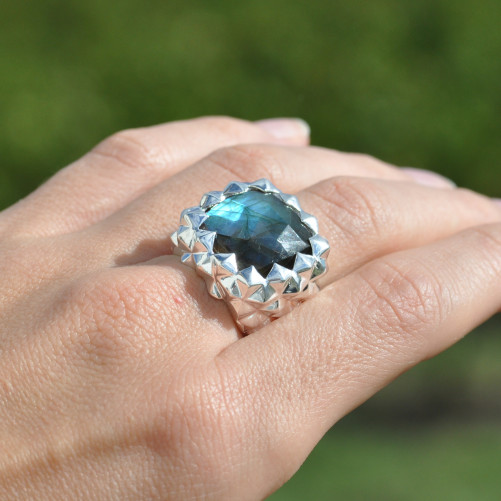 Grosse chevalière pointes argent et pierre Labradorite T52/54/56/58/60