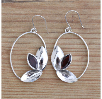 Grandes boucles ovales ajourées argent et pierre Grenat (rouge)