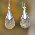 Boucles d'oreilles gouttes en pierre Quartz rutile (doré) Boucles d'oreilles gouttes en pierre Quartz rutile (doré)