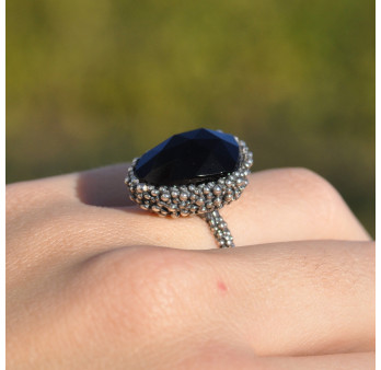 Bague reptile argent ciselé et pierre Onyx noir (noir)