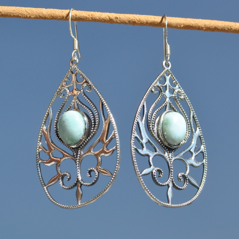 Grandes boucles d'oreilles argent goutte et pierre ovale en Larimar (bleu) Grandes boucles d'oreilles argent goutte et pierre ovale en Larimar (bleu)