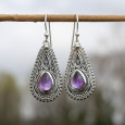 Boucles d'oreilles gouttes ciselées en argent et pierre Améthyste (violet)