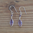 Boucles d'oreilles fines navettes en argent et Améthyste
