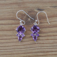 Petites boucles en argent et 4 pierres facettées en Améthyste (violet)