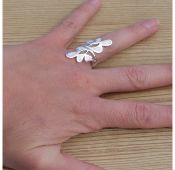 Longue bague en argent et 8 morceaux de Nacre (blanc) T53