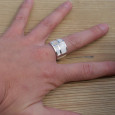 Anneau large en argent et 4 morceaux de Nacre blanche (blanc) T60