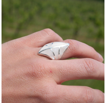 Bague pointes en argent et Nacre blanche (blanc) T63