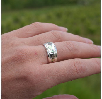 Anneau large en argent et carrés en Abalone (multicolore) T58