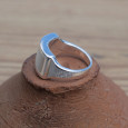 Bague en argent et Nacre blanche rectangulaire horizontale (blanc) T53/56/61 Bague en argent et Nacre blanche rectangulaire horizontale (blanc) T53/56/61