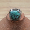 NEW ! Bague carrée argent ciselé et Turquoise du Tibet (bleu)