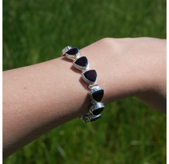 NEW ! Bracelet en argent et 10 pierres trillions en Grenat (rouge)