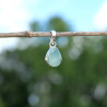 Petit pendentif goutte en pierre Calcédoine agua et argent (bleu)
