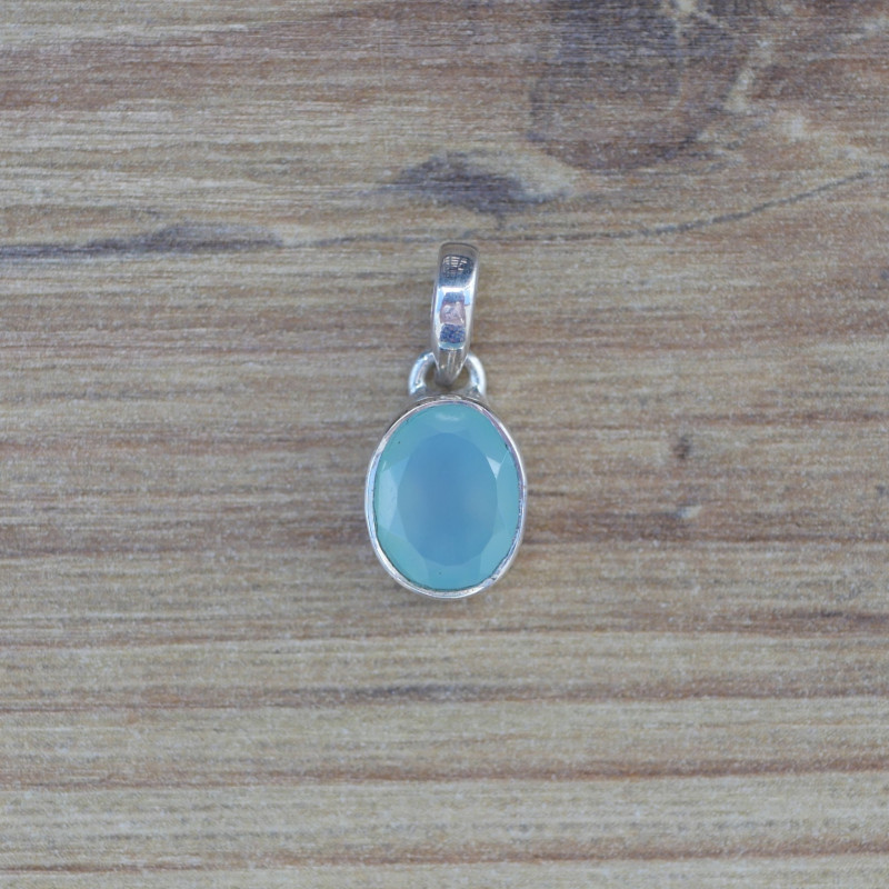 Petit pendentif ovale en pierre Calcédoine agua et argent (bleu)