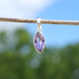 Petit pendentif navette en pierre Améthyste et argent (violet)
