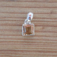 Petit pendentif carré en pierre Citrine et argent (jaune)