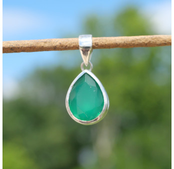 NEW ! Pendentif goutte en argent et pierre facettée en Agate verte (vert)