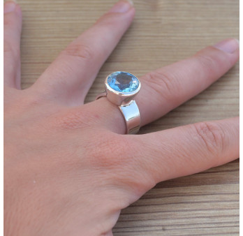 NEW ! Bague haute argent et pierre ronde Topaze bleue (bleu)