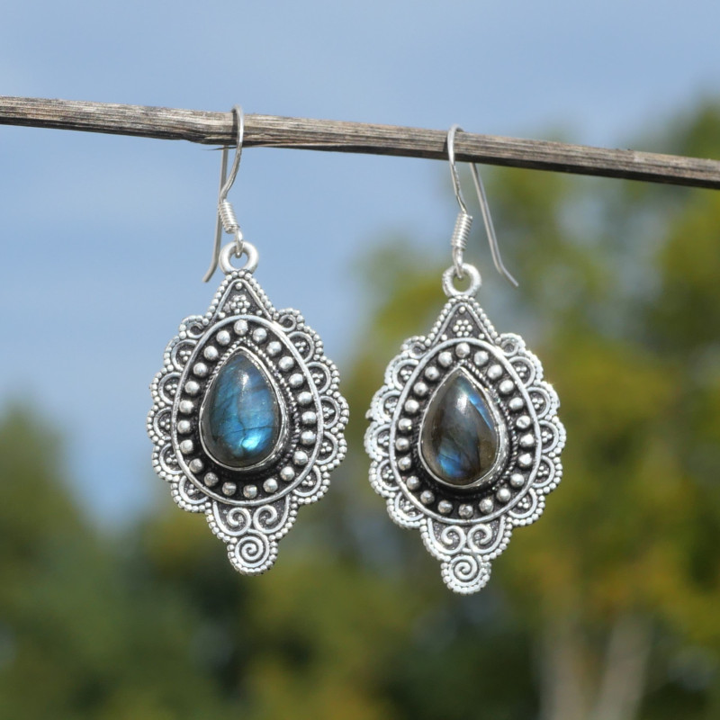 NEW ! Boucles argent ciselé et pierre Labradorite (bleu)