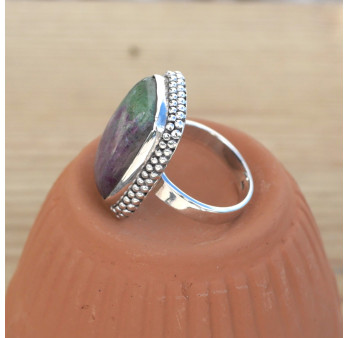 NEW ! Bague rectangulaire argent ciselé et pierre Rubis sur Zoisite (rose) (vert) T58