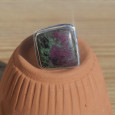 Bague carrée argent et pierre Rubis sur Zoisite (rose) (vert) T55