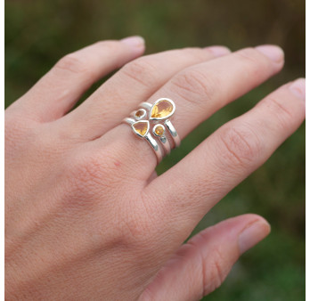 Anneau large argent et 4 pierres facettées en Citrine T50