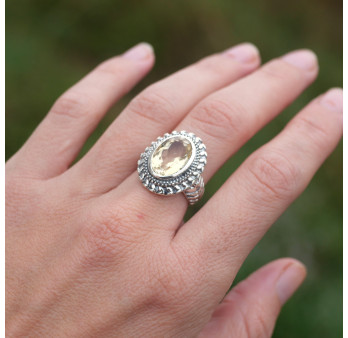 Bague ciselée argent et pierre Citrine (jaune) T60