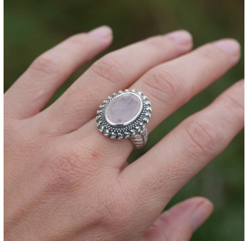 Bague ciselée argent et pierre Quartz rose T55/56