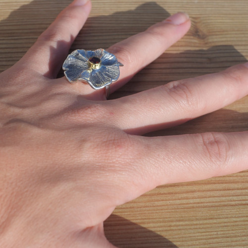 Bague fleur argent et pierre ronde Grenat (rouge) T53/62
