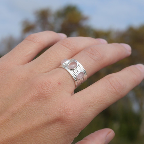 Anneau large multi en argent et 3 pierres ovales en Quartz rose (rose) T55