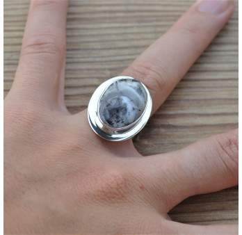 Bague en pierre Agate dendrite ovale et monture plate en argent (blanc) T52