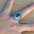 Bague ovale en argent ciselé et pierre Agate verte facettée (vert) T51