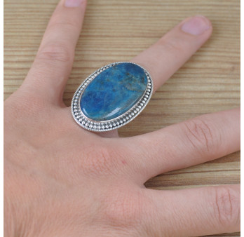 Grosse bague ovale argent ciselé et pierre Apatite (bleu) T53