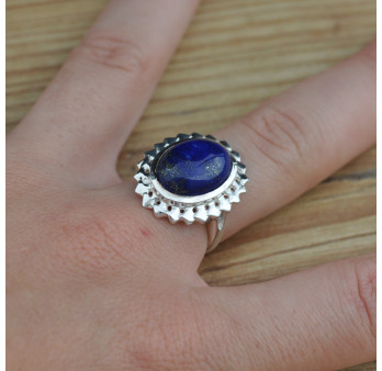 Bague argent ciselé et pierre ovale bombée Lapis lazuli (bleu) T58