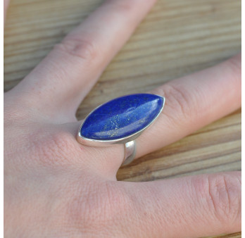 Belle bague navette pierre Lapis lazuli sertie d'argent T55