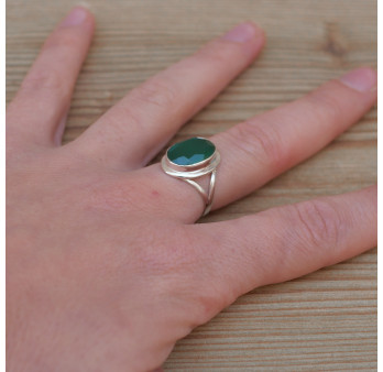 Bague en argent et pierre facettée ovale en Agate verte T54/56