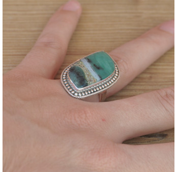 Bague en argent ciselé et pierre Opaline (bleu) T51