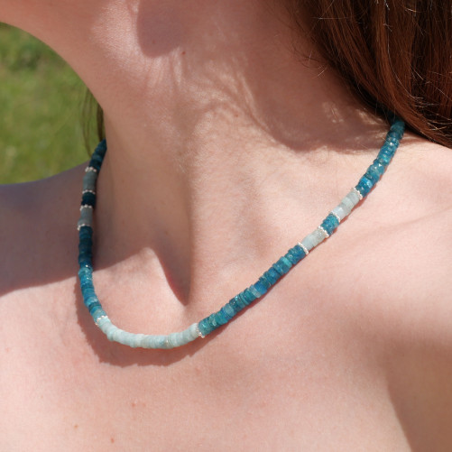 Collier tranches pierres Apatite et Aigue marine perles argent